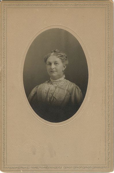 File:1852-1914 Eva Sarah Pierce Farwell 2.jpg